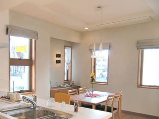 内装仕上げ材 【白洲リフォーム】