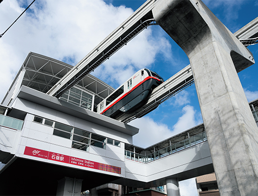 【駅舎・交通機関向け】外装材「エマウォール」‗タカラスタンダード株式会社