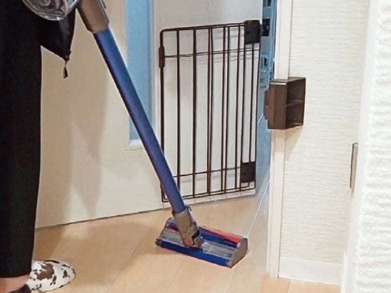 ドア用犬フェンス「Welcome Dog Fence」/タカラ産業株式会社