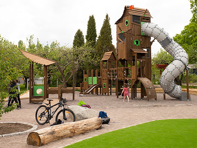 LAPPSET(ラップセット)公園・園庭遊具