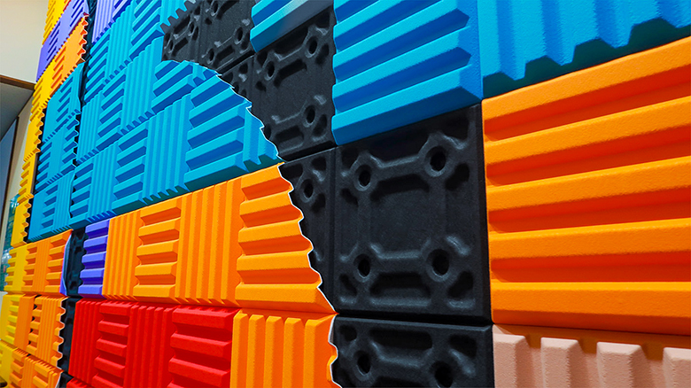 「カセットウォール&シーリング®」飲食店舗の事例