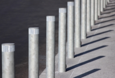 【NETIS登録番号:KT-210038-VE】耐衝撃性 車止め ハイパーボラード®シリーズ