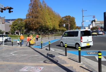 【NETIS登録番号:KT-210038-VE】耐衝撃性 車止め ハイパーボラード®シリーズ