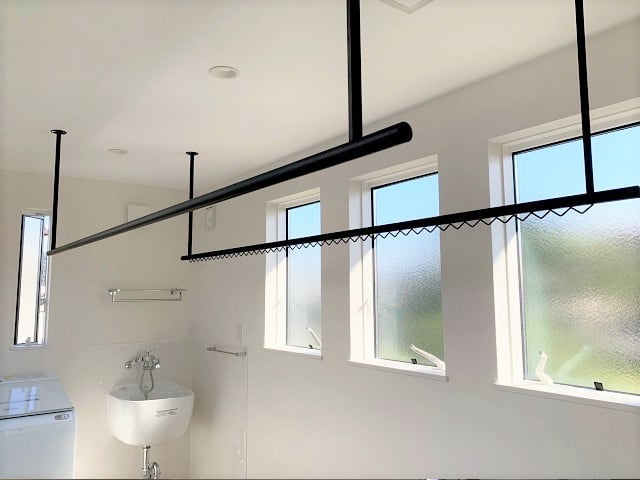 物干しステンレスハンガーパイプ「HOSSII」