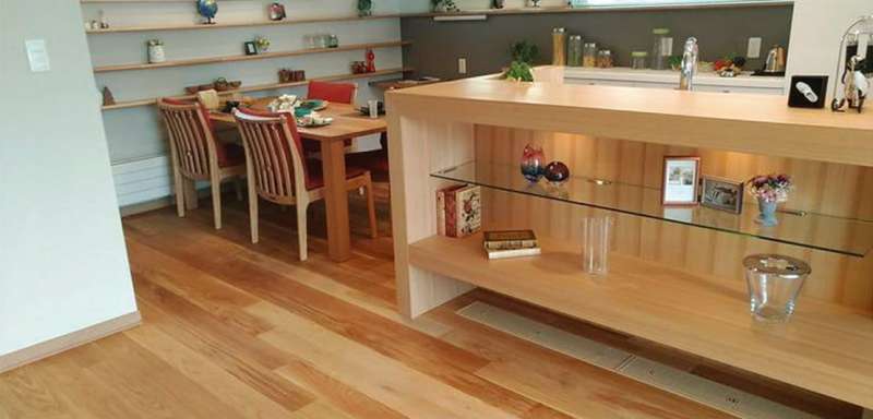 無垢感覚 複合フローリング