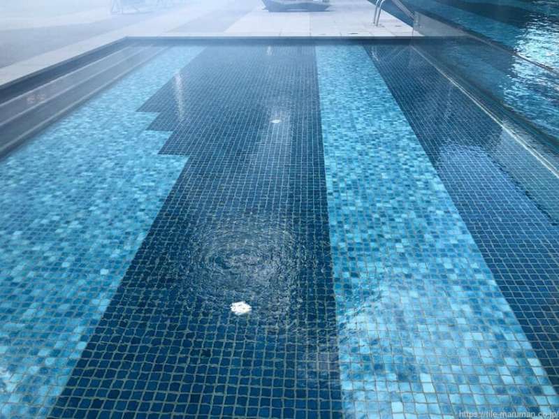 特注プールタイル / 45㎜角施釉特注 窯変2色 / 有限会社丸万商会