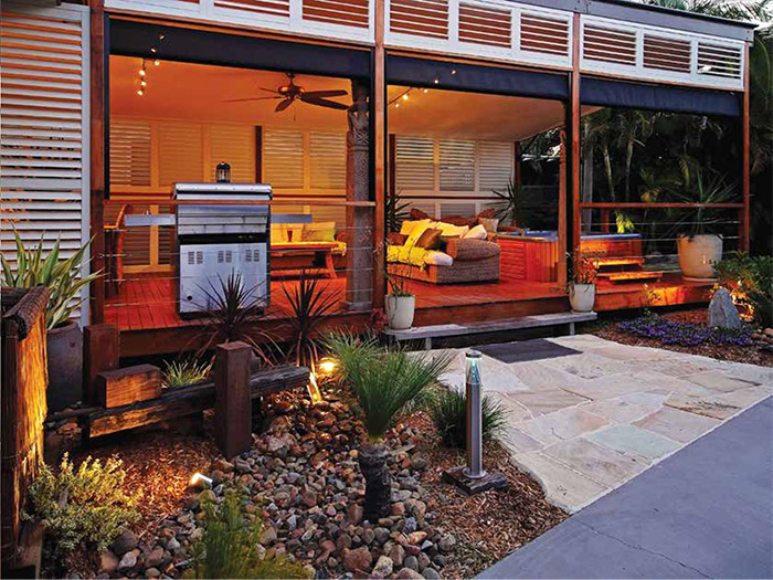 屋外ルーバー【エクスターナルルーバーシャッター】