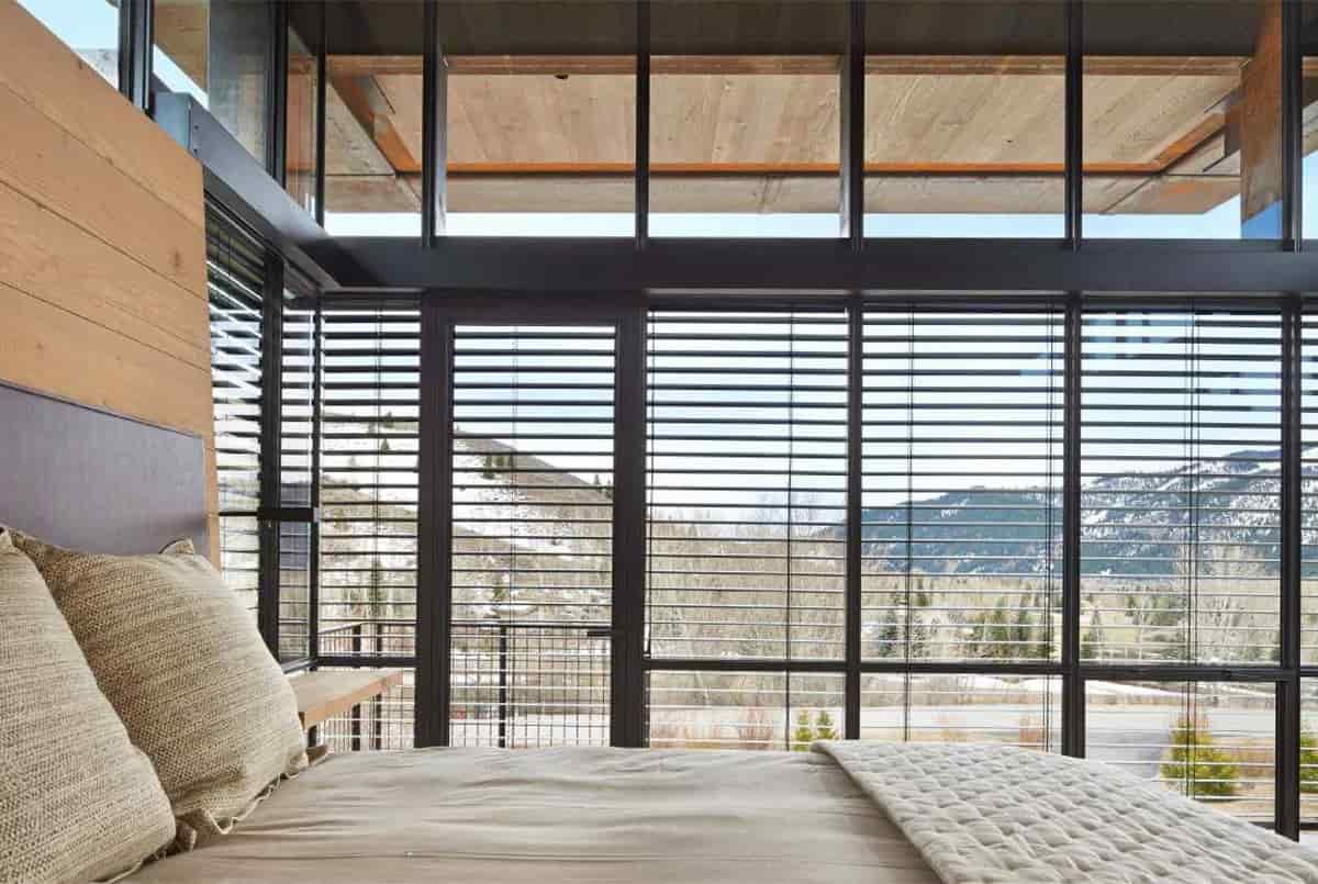 屋外ブラインド【エクスターナルベネチアンブラインド】