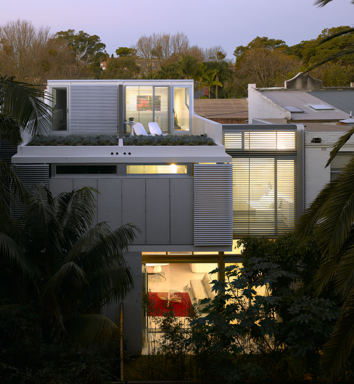 天窓・内外用可動ルーバー【ラックアームシステム】