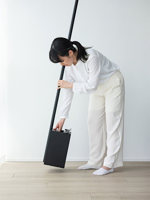 nora TYPE 01 コードレスフロアライト|動かせるスポットライト