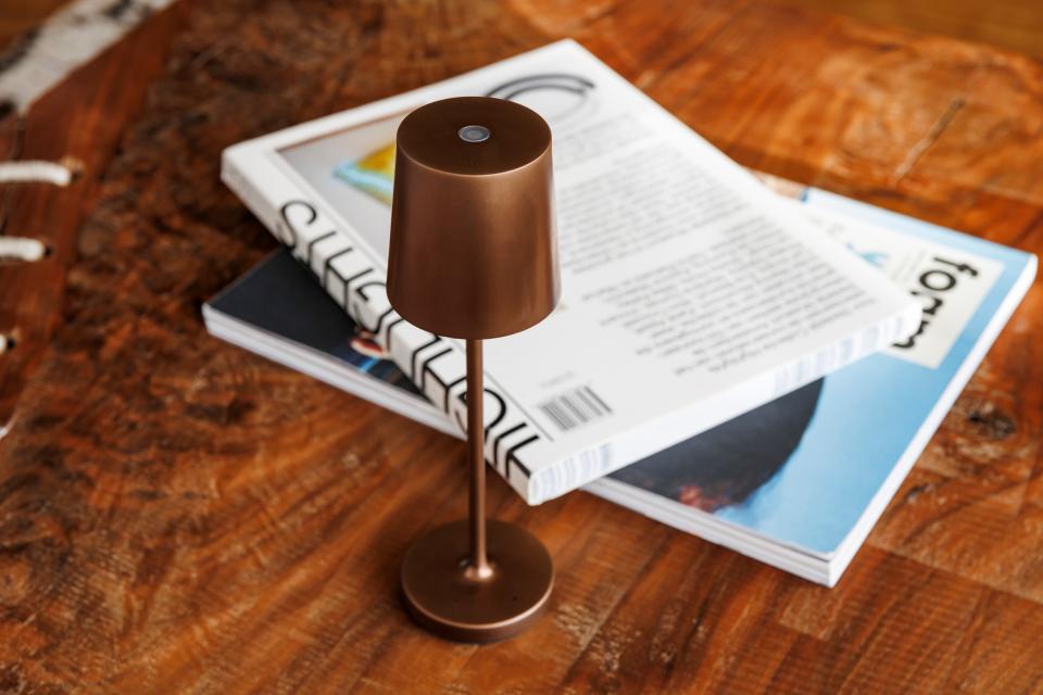 nora Litta ポータブルテーブルライト|超小型テーブルライト