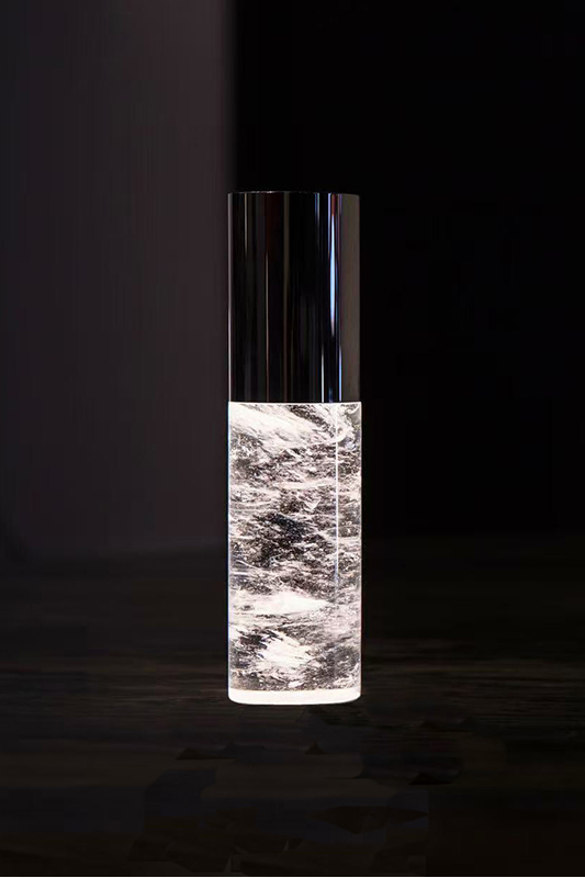 nora Parfum ポータブルテーブルライト|指紋が目立ちにくいガラス製テーブルランプ