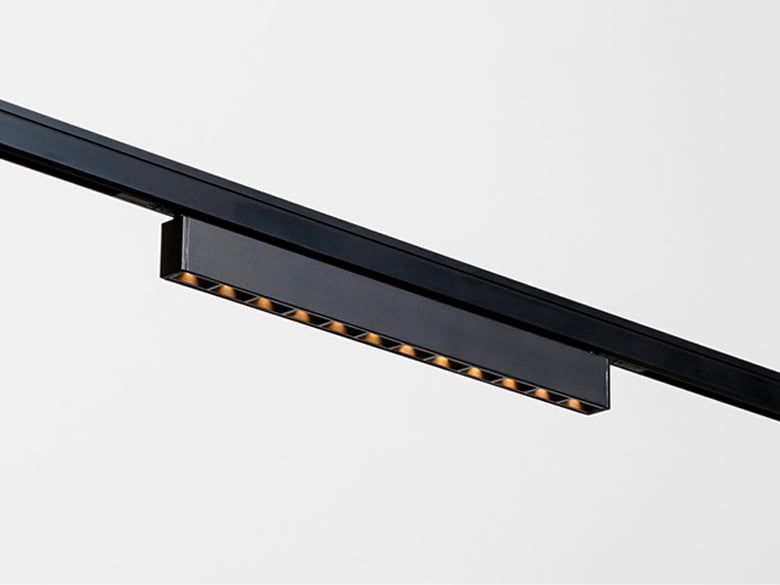 ETEトラック リニアスポット|光が伸びる超薄型リニアスポットライト