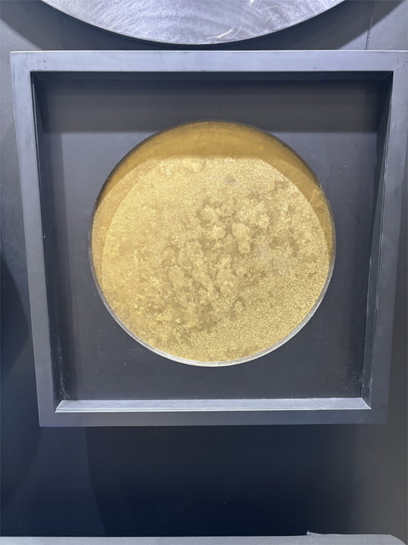 【艶麗】チタン インテリアプレート 額入り