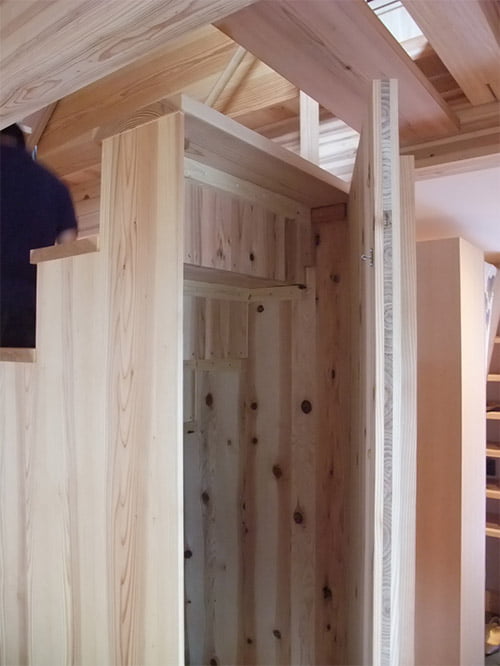 Jパネル(CLT) 構造材