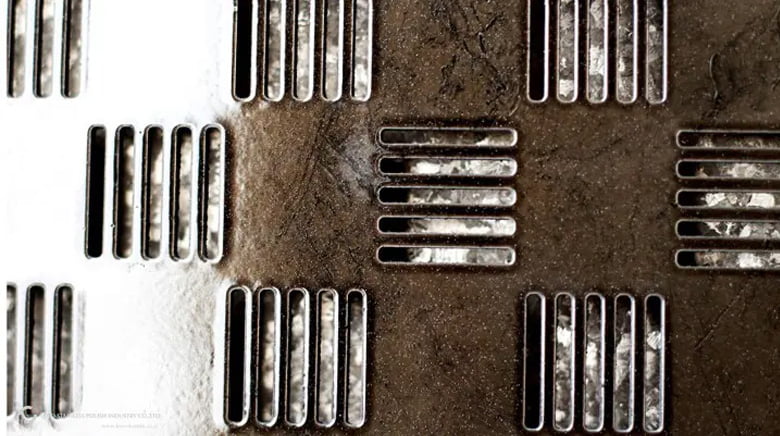 意匠金属研磨 有孔パネル