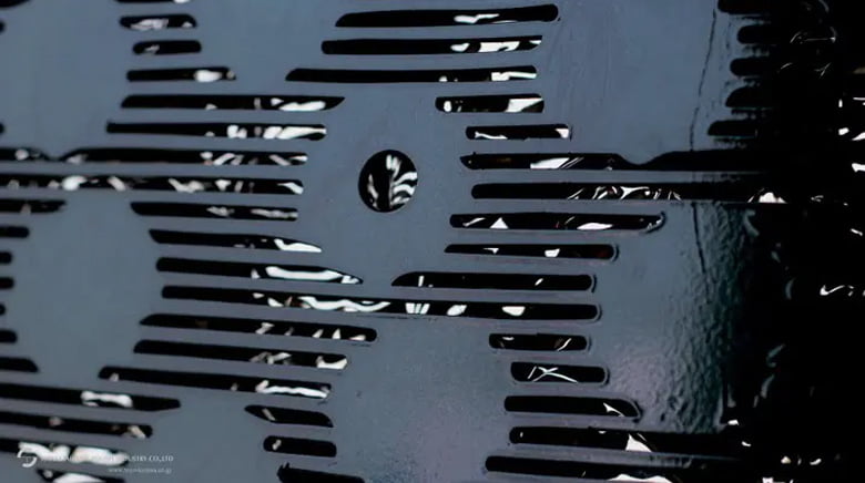 意匠金属研磨 有孔パネル