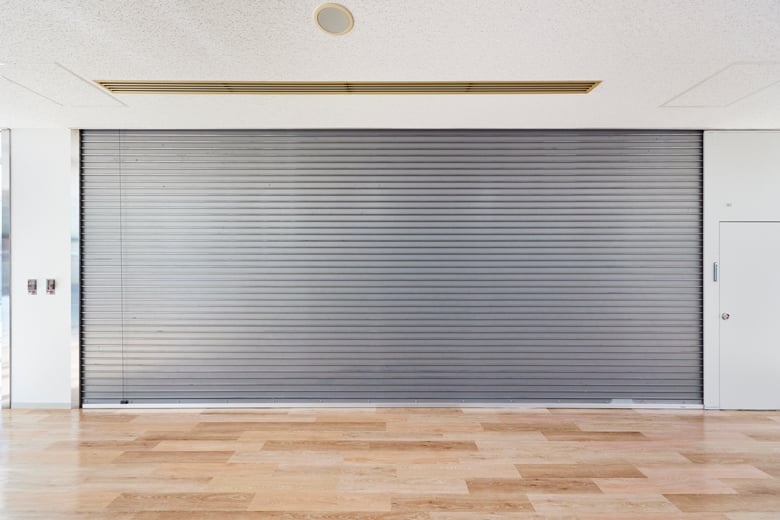 袖扉連動シャッター「TS PANORAMA Ⅱ」(パノラマ)/東洋シヤッター株式会社