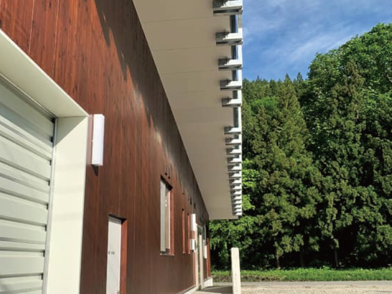 屋外木部にオールマイティーに使えて高耐候【セトールHLSe】/トーヨーマテリア株式会社