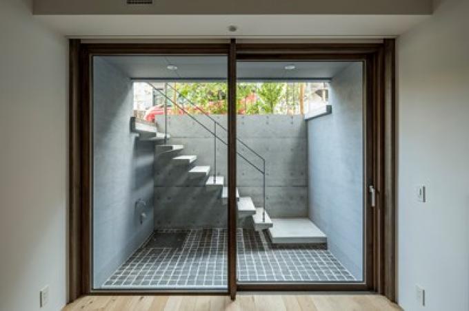 塗装事例を掲載しました 木製サッシ スギ厚板外壁 ニュース一覧 トーヨーマテリア株式会社 建築 設備 建材メーカー一覧 建材ナビ 建築材料 建築資材専門の検索サイト