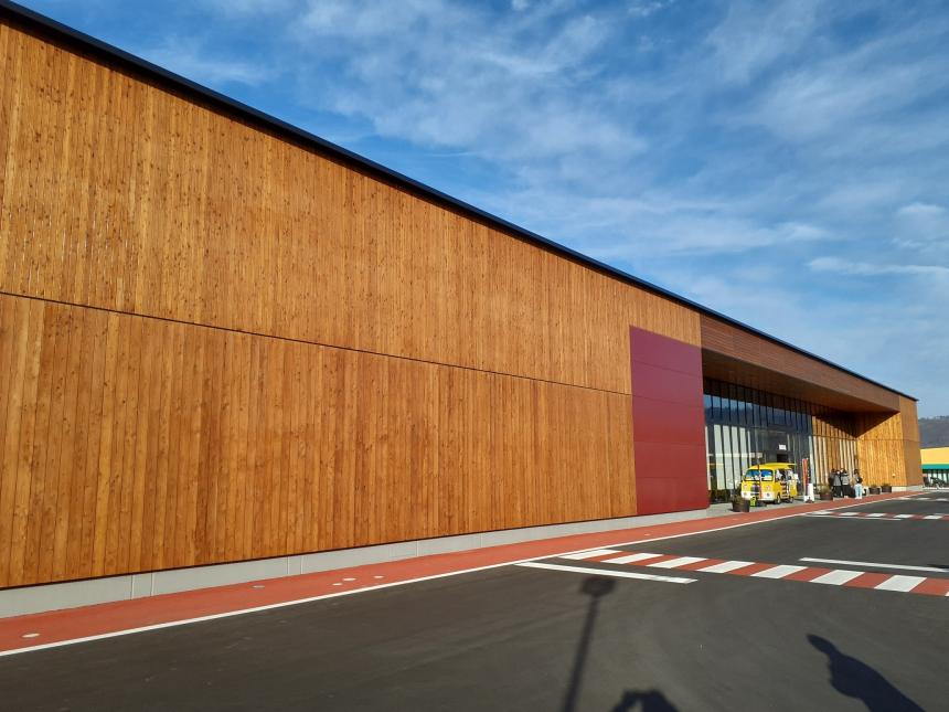 ナチュラルな質感と優れた耐久性 セトールHLSe