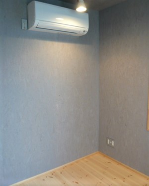 屋内木部の着色保護もシッケンズ【セトールBLデコール】