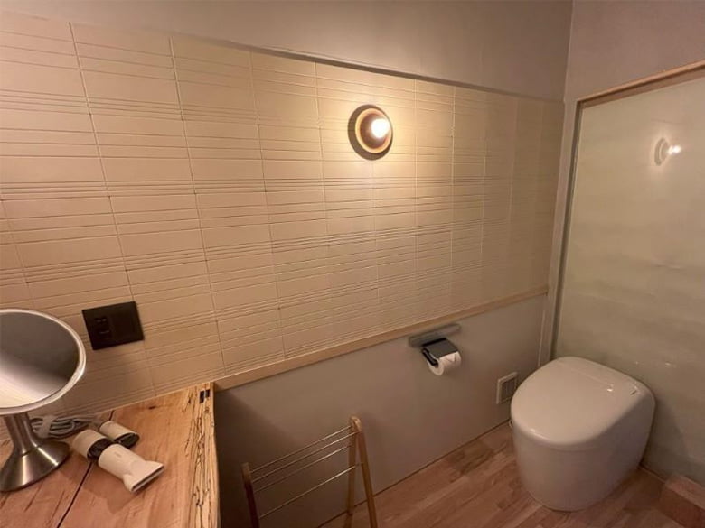 稚内珪藻頁岩パネル「圭-KEI-」/株式会社ツヅキ