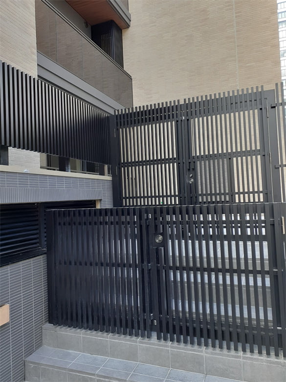 アルミ門扉