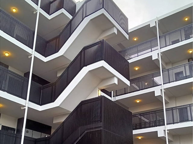 タテ格子 手すり