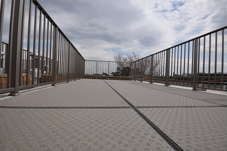 スキットルーフ