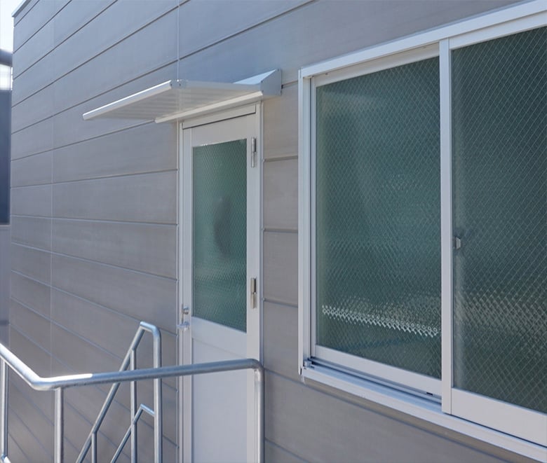 アルミ軽量庇ユニット「KISAKI(キサキ)」