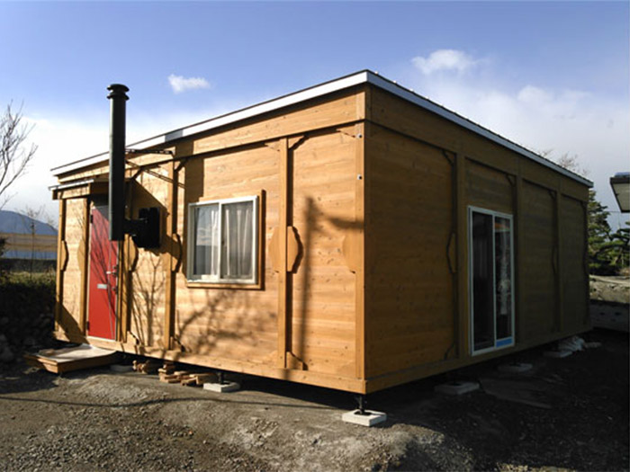 レブユニット「板蔵」 - 移動式木造ユニットハウス -