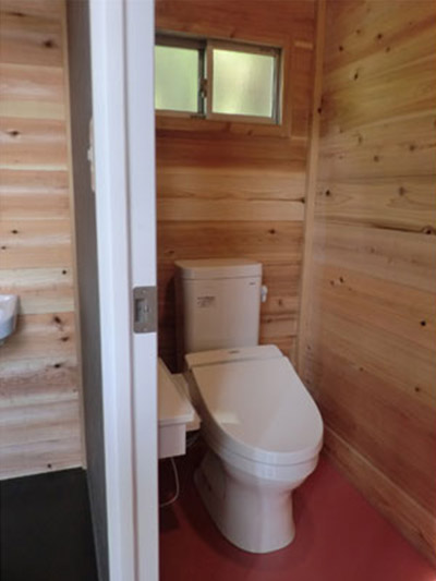 レブユニット「板蔵」 - 移動式木造ユニットハウス -