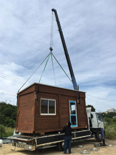 レブユニット「板蔵」 - 移動式木造ユニットハウス -