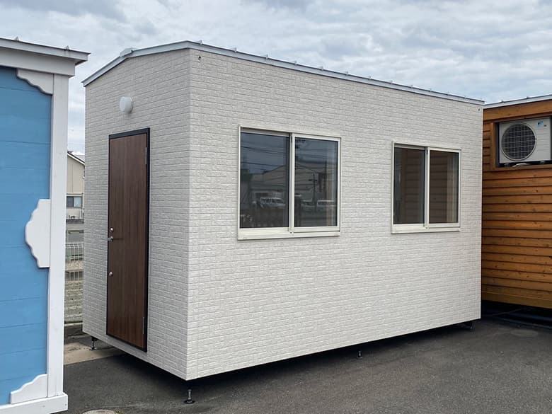 レブユニット/株式会社ビスダックジャパン