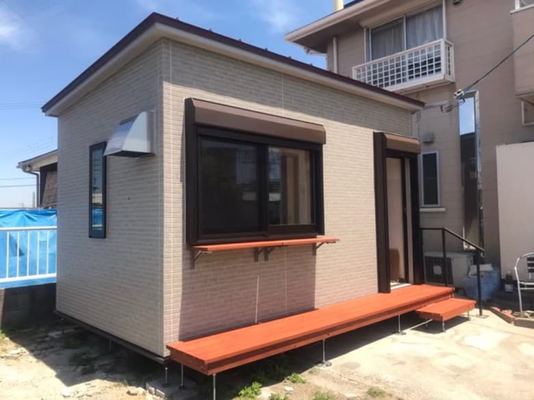 レブユニット 「デミックモンガー」- 移動式木造ユニットハウス -