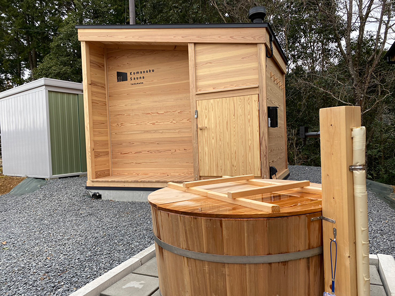 レブユニット「ログBOX」- 移動式木造ユニットハウス -