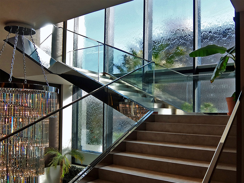 空間水演出【アクアウォールパネル・滝設備】