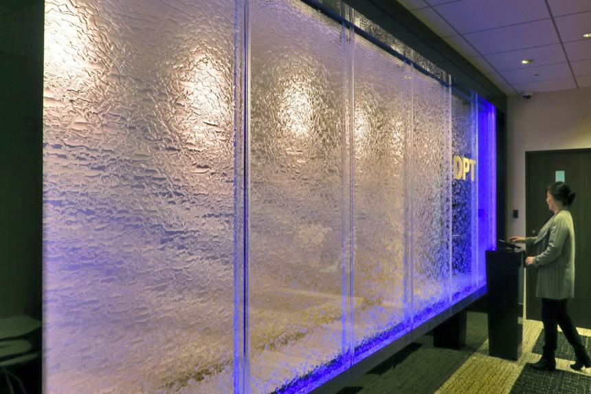 空間水演出【アクアウォールパネル・滝設備】