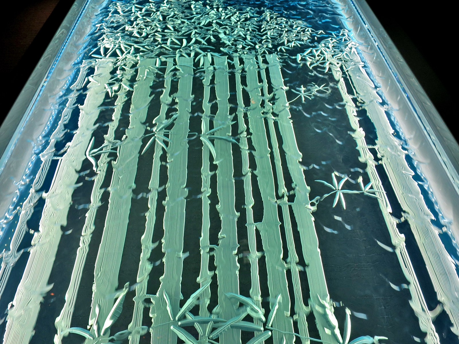 空間水演出【アクアウォールパネル・滝設備】