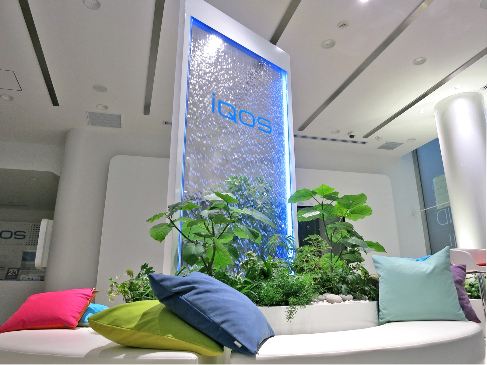 空間水演出【アクアウォールパネル・滝設備】