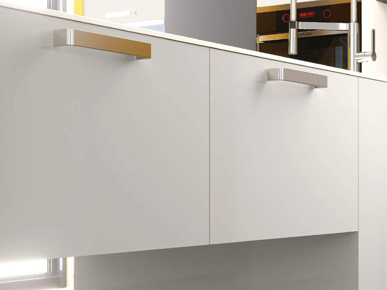 REHAU社 EDGEBANDS FOR CREATIVE INTERIOR DESIGN