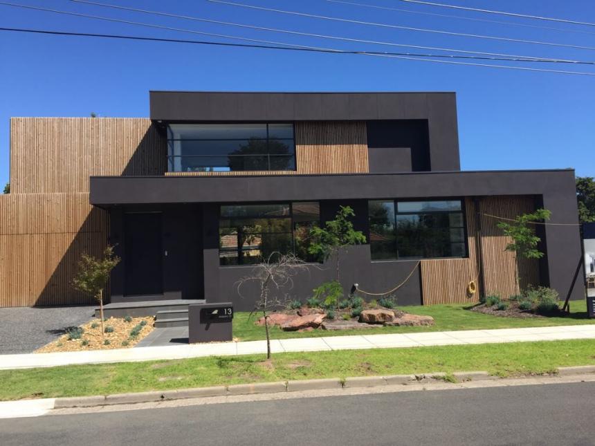 高熱乾燥処理木材パインサーモウッド