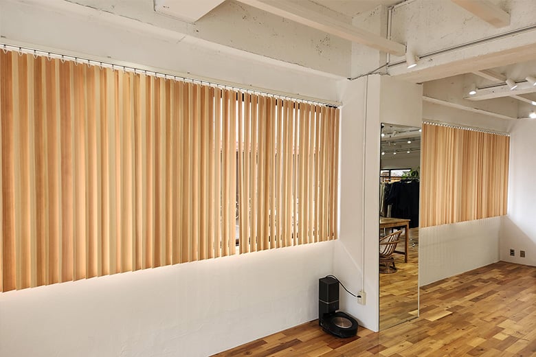 純国産の杉製 ウッディブラインド / Woody Blind/株式会社サカモト