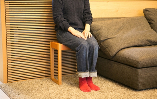 智頭(ちず)杉の匠 スツール