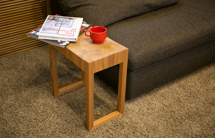 智頭(ちず)杉の匠 スツール