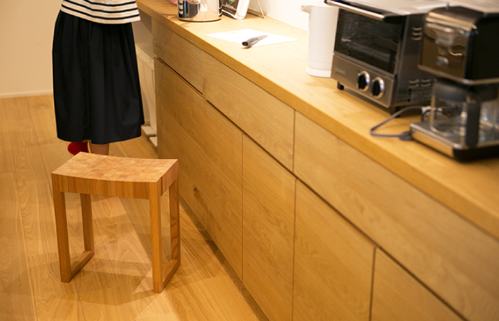 智頭(ちず)杉の匠 スツール