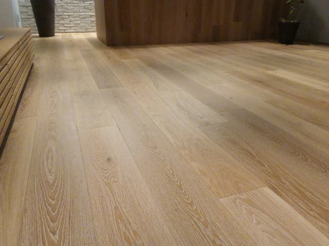 6mm厚無垢でデザインするフローリング【リノベMUKU】シリーズ
