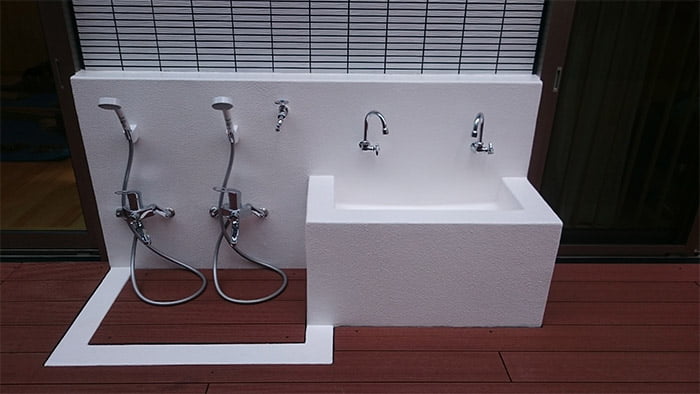 高耐久で美しい人工木“ERデッキ”