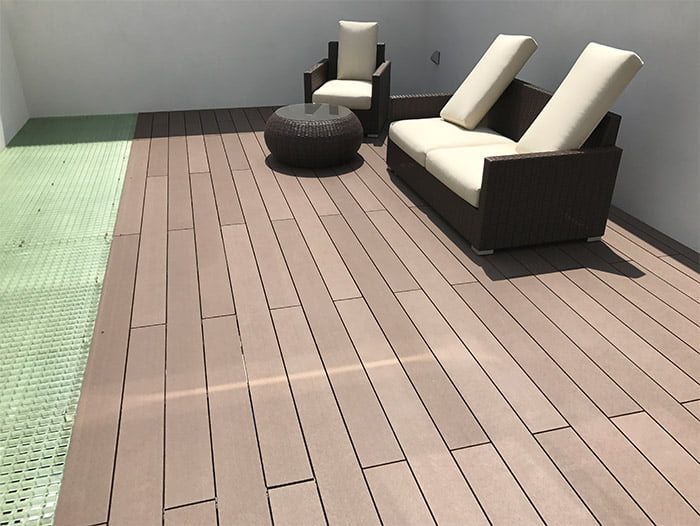 高耐久で美しい人工木“ERデッキ”